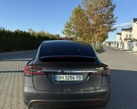 Тесла Модель Х 2018 у Одесі на Automoto.ua Сірий Тесла Модель Х, об'ємом двигуна 0 л та пробігом 185 тис. км за 33000 $, фото 6 на Automoto.ua