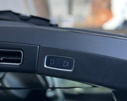 Серый Тесла Модель Х, объемом двигателя 0 л и пробегом 144 тыс. км за 28950 $, фото 28 на Automoto.ua