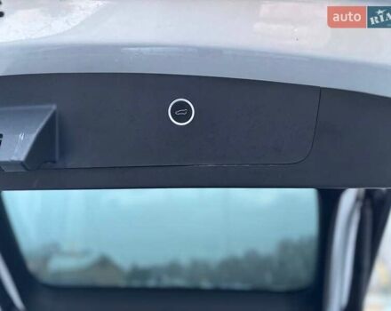 Сірий Тесла Модель Х, об'ємом двигуна 0 л та пробігом 84 тис. км за 23999 $, фото 22 на Automoto.ua