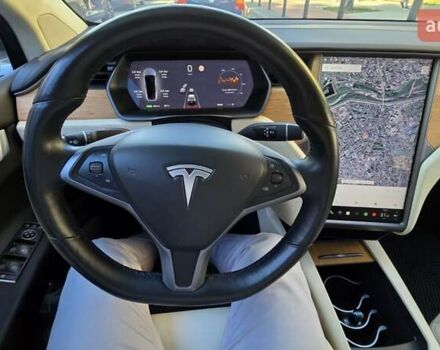 Тесла Модель Х 2018 в Ивано-Франковске на Automoto.ua Серый Тесла Модель Х, объемом двигателя 0 л и пробегом 147 тыс. км за 34999 $, фото 2 на Automoto.ua