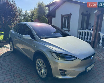Сірий Тесла Модель Х, об'ємом двигуна 0 л та пробігом 97 тис. км за 33000 $, фото 5 на Automoto.ua