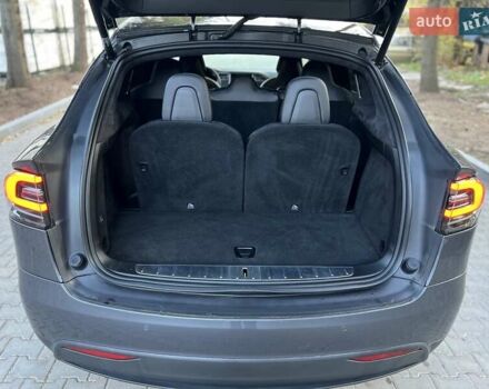 Серый Тесла Модель Х, объемом двигателя 0 л и пробегом 144 тыс. км за 28950 $, фото 18 на Automoto.ua