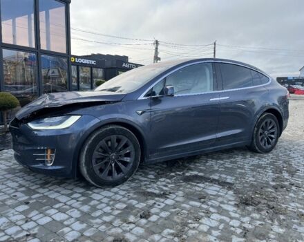 Серый Тесла Модель Х, объемом двигателя 0 л и пробегом 96 тыс. км за 16900 $, фото 20 на Automoto.ua