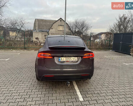 Сірий Тесла Модель Х, об'ємом двигуна 0 л та пробігом 102 тис. км за 31800 $, фото 6 на Automoto.ua