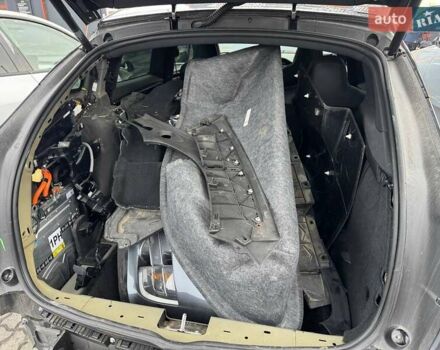 Серый Тесла Модель Х, объемом двигателя 0 л и пробегом 123 тыс. км за 20000 $, фото 16 на Automoto.ua