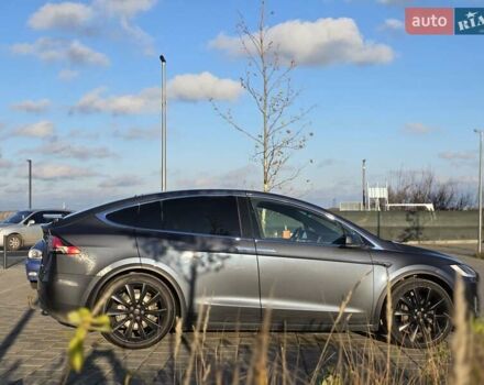 Сірий Тесла Модель Х, об'ємом двигуна 0 л та пробігом 226 тис. км за 21300 $, фото 7 на Automoto.ua