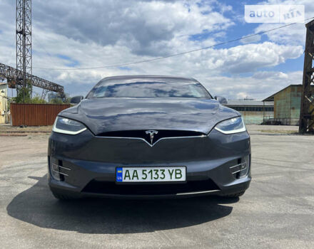 Серый Тесла Модель Х, объемом двигателя 0 л и пробегом 114 тыс. км за 32000 $, фото 8 на Automoto.ua