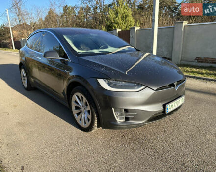 Серый Тесла Модель Х, объемом двигателя 0 л и пробегом 177 тыс. км за 21000 $, фото 9 на Automoto.ua