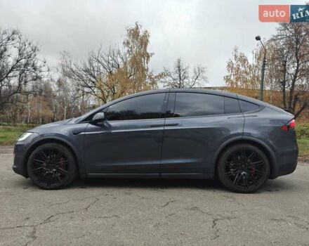 Серый Тесла Модель Х, объемом двигателя 0 л и пробегом 67 тыс. км за 35000 $, фото 1 на Automoto.ua