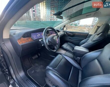 Сірий Тесла Модель Х, об'ємом двигуна 0 л та пробігом 170 тис. км за 23500 $, фото 10 на Automoto.ua