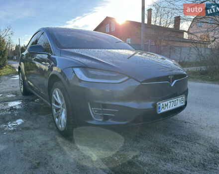 Серый Тесла Модель Х, объемом двигателя 0 л и пробегом 177 тыс. км за 21000 $, фото 10 на Automoto.ua