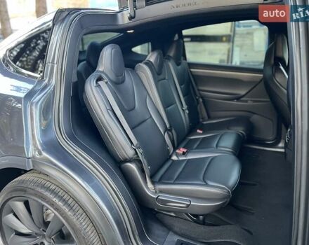 Серый Тесла Модель Х, объемом двигателя 0 л и пробегом 144 тыс. км за 28950 $, фото 20 на Automoto.ua