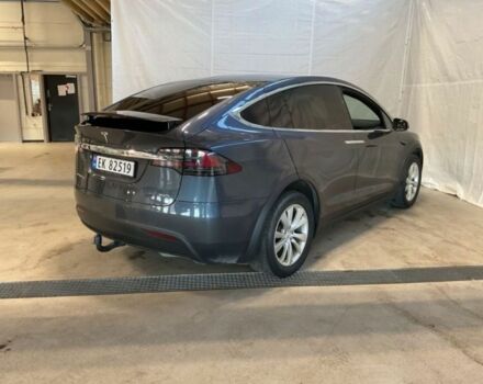 Серый Тесла Модель Х, объемом двигателя 0 л и пробегом 190 тыс. км за 20582 $, фото 3 на Automoto.ua