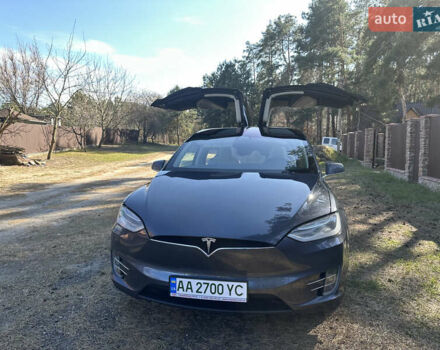Сірий Тесла Модель Х, об'ємом двигуна 0 л та пробігом 185 тис. км за 27499 $, фото 7 на Automoto.ua