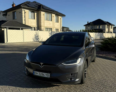 Тесла Модель Х 2018 у Одесі на Automoto.ua Сірий Тесла Модель Х, об'ємом двигуна 0 л та пробігом 185 тис. км за 33000 $, фото 3 на Automoto.ua