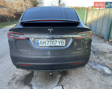 Серый Тесла Модель Х, объемом двигателя 0 л и пробегом 177 тыс. км за 21000 $, фото 2 на Automoto.ua