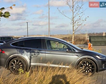 Сірий Тесла Модель Х, об'ємом двигуна 0 л та пробігом 226 тис. км за 21300 $, фото 4 на Automoto.ua