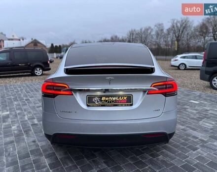 Сірий Тесла Модель Х, об'ємом двигуна 0 л та пробігом 84 тис. км за 23999 $, фото 7 на Automoto.ua