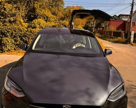 Серый Тесла Модель Х, объемом двигателя 0 л и пробегом 48 тыс. км за 28000 $, фото 3 на Automoto.ua