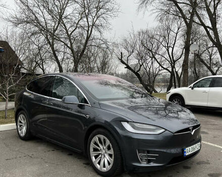 Сірий Тесла Модель Х, об'ємом двигуна 0 л та пробігом 53 тис. км за 47500 $, фото 6 на Automoto.ua