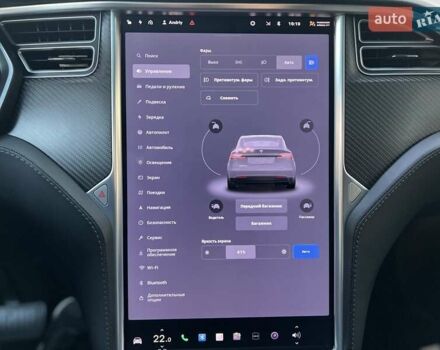 Серый Тесла Модель Х, объемом двигателя 0 л и пробегом 144 тыс. км за 28950 $, фото 41 на Automoto.ua