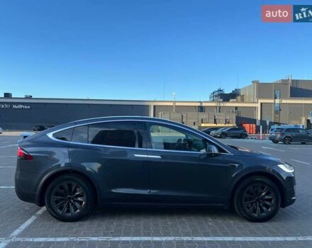 Сірий Тесла Модель Х, об'ємом двигуна 0 л та пробігом 170 тис. км за 23500 $, фото 20 на Automoto.ua