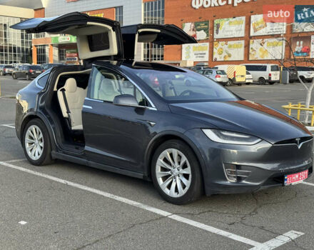 Серый Тесла Модель Х, объемом двигателя 0 л и пробегом 233 тыс. км за 17500 $, фото 28 на Automoto.ua