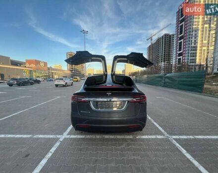 Сірий Тесла Модель Х, об'ємом двигуна 0 л та пробігом 170 тис. км за 23500 $, фото 5 на Automoto.ua