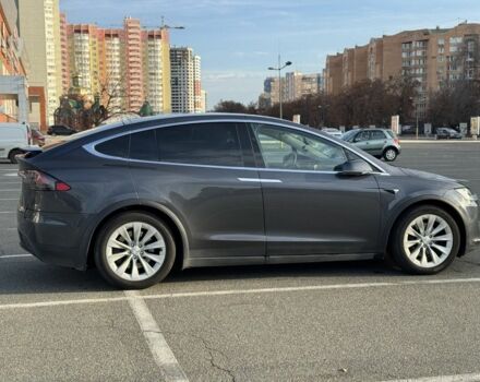 Серый Тесла Модель Х, объемом двигателя 0 л и пробегом 233 тыс. км за 17500 $, фото 14 на Automoto.ua