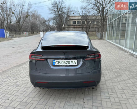 Серый Тесла Модель Х, объемом двигателя 0 л и пробегом 114 тыс. км за 43350 $, фото 9 на Automoto.ua