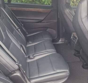 Серый Тесла Модель Х, объемом двигателя 0 л и пробегом 119 тыс. км за 28900 $, фото 6 на Automoto.ua