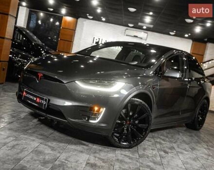 Тесла Модель Х 2019 в Одессе на Automoto.ua Серый Тесла Модель Х, объемом двигателя 0 л и пробегом 45 тыс. км за 29999 $, фото 8 на Automoto.ua