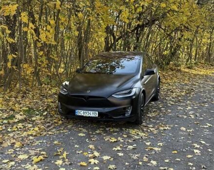 Серый Тесла Модель Х, объемом двигателя 0 л и пробегом 117 тыс. км за 28400 $, фото 4 на Automoto.ua