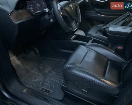 Серый Тесла Модель Х, объемом двигателя 0 л и пробегом 92 тыс. км за 26499 $, фото 16 на Automoto.ua