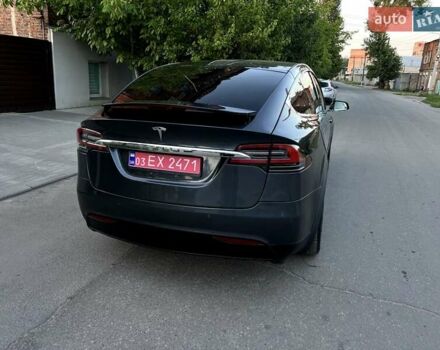Серый Тесла Модель Х, объемом двигателя 0 л и пробегом 165 тыс. км за 22900 $, фото 5 на Automoto.ua