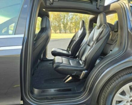 Тесла Модель Х 2019 в Киеве на Automoto.ua Серый Тесла Модель Х, объемом двигателя 0 л и пробегом 31 тыс. км за 19800 $, фото 11 на Automoto.ua