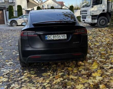 Серый Тесла Модель Х, объемом двигателя 0 л и пробегом 117 тыс. км за 28400 $, фото 6 на Automoto.ua