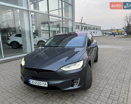 Серый Тесла Модель Х, объемом двигателя 0 л и пробегом 114 тыс. км за 43350 $, фото 6 на Automoto.ua