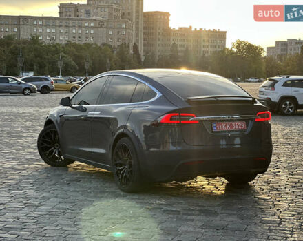 Серый Тесла Модель Х, объемом двигателя 0 л и пробегом 18 тыс. км за 33000 $, фото 14 на Automoto.ua