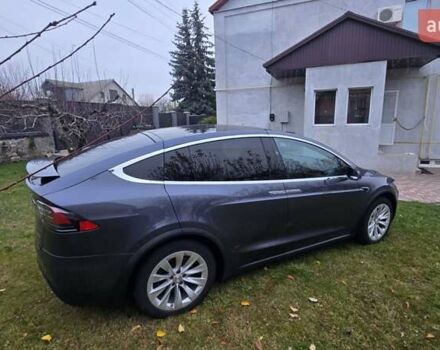 Серый Тесла Модель Х, объемом двигателя 0 л и пробегом 48 тыс. км за 33500 $, фото 9 на Automoto.ua