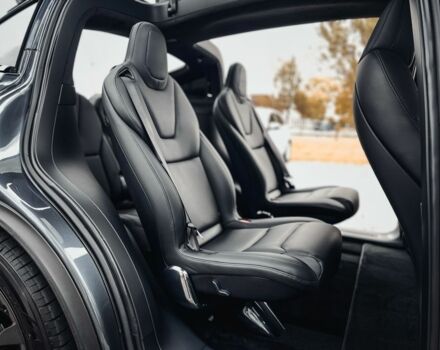 Сірий Тесла Модель Х, об'ємом двигуна 0 л та пробігом 58 тис. км за 49999 $, фото 5 на Automoto.ua