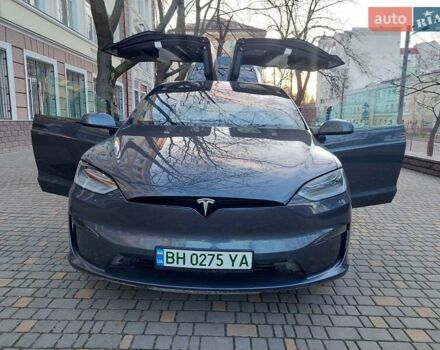 Серый Тесла Модель Х, объемом двигателя 0 л и пробегом 5 тыс. км за 52999 $, фото 51 на Automoto.ua