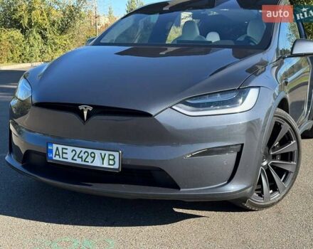 Серый Тесла Модель Х, объемом двигателя 0 л и пробегом 32 тыс. км за 55500 $, фото 3 на Automoto.ua