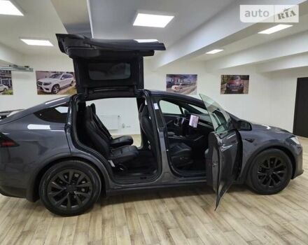 Сірий Тесла Модель Х, об'ємом двигуна 0 л та пробігом 38 тис. км за 54800 $, фото 38 на Automoto.ua