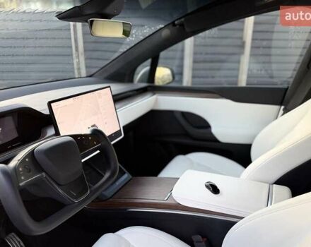 Серый Тесла Модель Х, объемом двигателя 0 л и пробегом 69 тыс. км за 40000 $, фото 8 на Automoto.ua