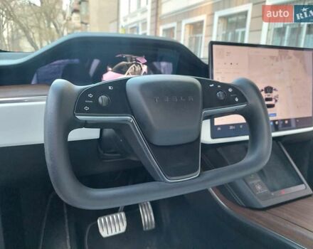 Серый Тесла Модель Х, объемом двигателя 0 л и пробегом 5 тыс. км за 52999 $, фото 56 на Automoto.ua