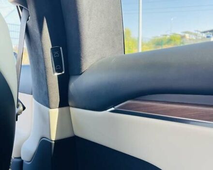 Сірий Тесла Модель Х, об'ємом двигуна 0 л та пробігом 42 тис. км за 44600 $, фото 41 на Automoto.ua