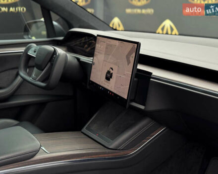 Серый Тесла Модель Х, объемом двигателя 0 л и пробегом 29 тыс. км за 47900 $, фото 16 на Automoto.ua