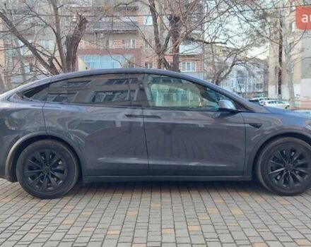 Серый Тесла Модель Х, объемом двигателя 0 л и пробегом 5 тыс. км за 52999 $, фото 14 на Automoto.ua