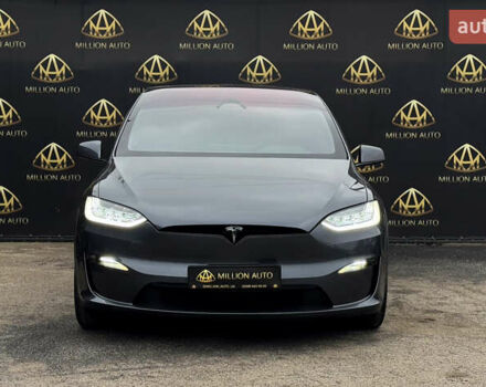 Серый Тесла Модель Х, объемом двигателя 0 л и пробегом 29 тыс. км за 47900 $, фото 1 на Automoto.ua